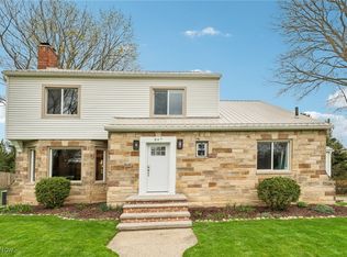 847 Westgrove Rd, Akron, OH 44303