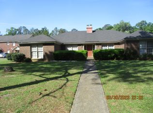 1303B Westwood Dr, Albany, GA 31721