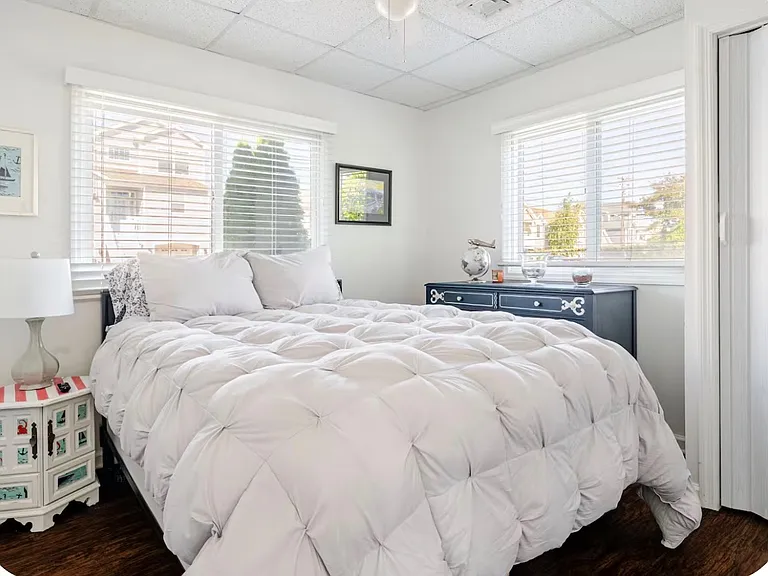 Bed 3 - Queen Size Bed