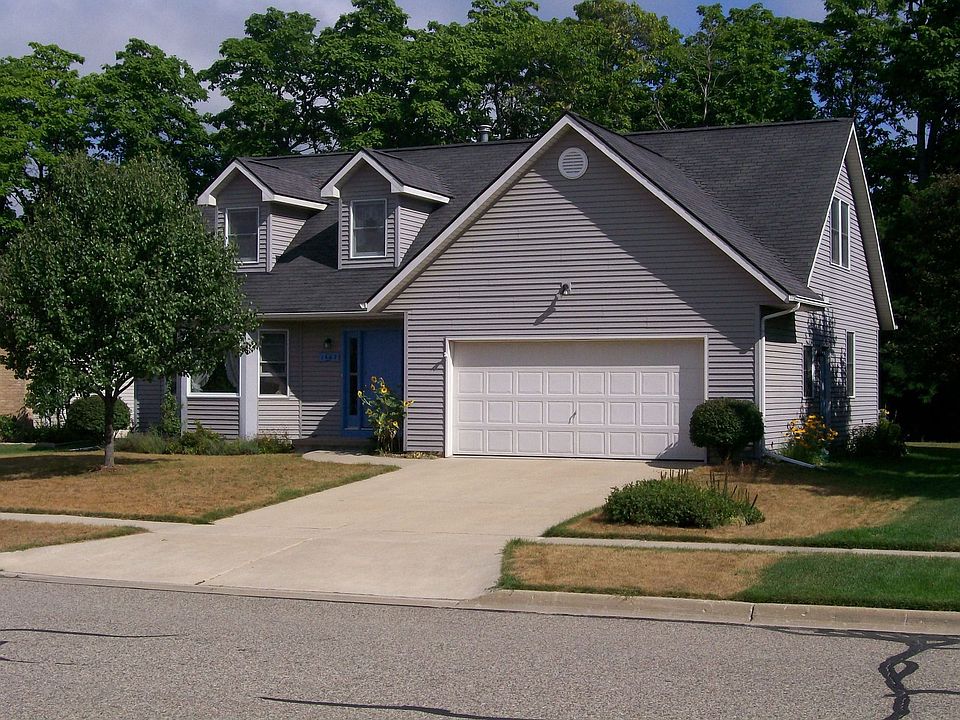 1467 Maplewood