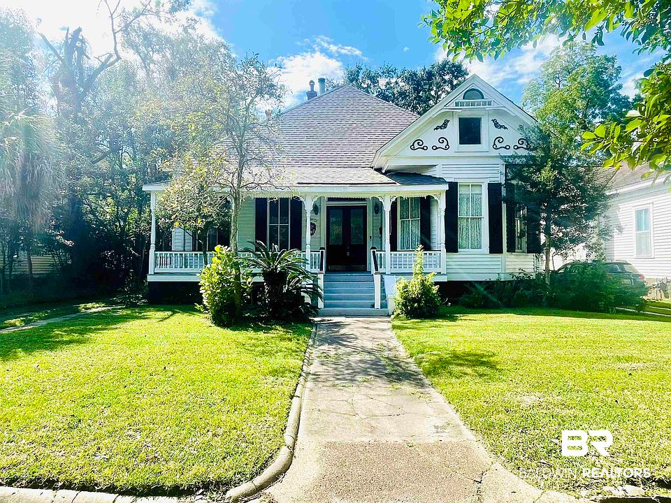 1st image of 70 S Georgia Ave