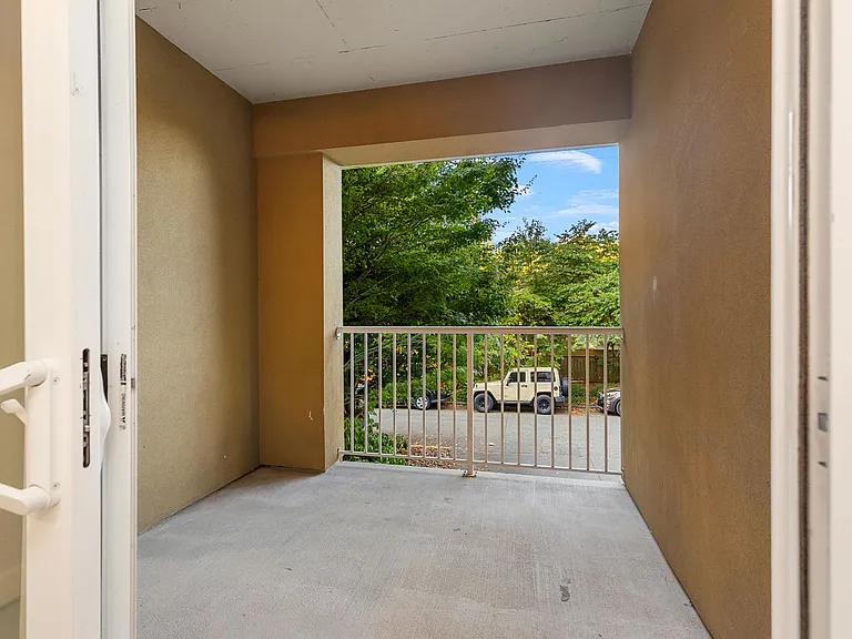 St. Theodore Apartments on Roosevelt! — Photo 47