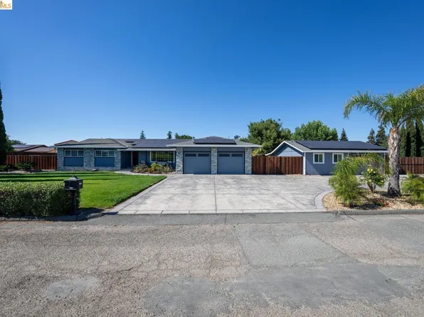 147 Loren Ln, Oakley, CA 94561