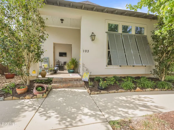 103 Deysbrook Ln, Youngsville, LA 70592