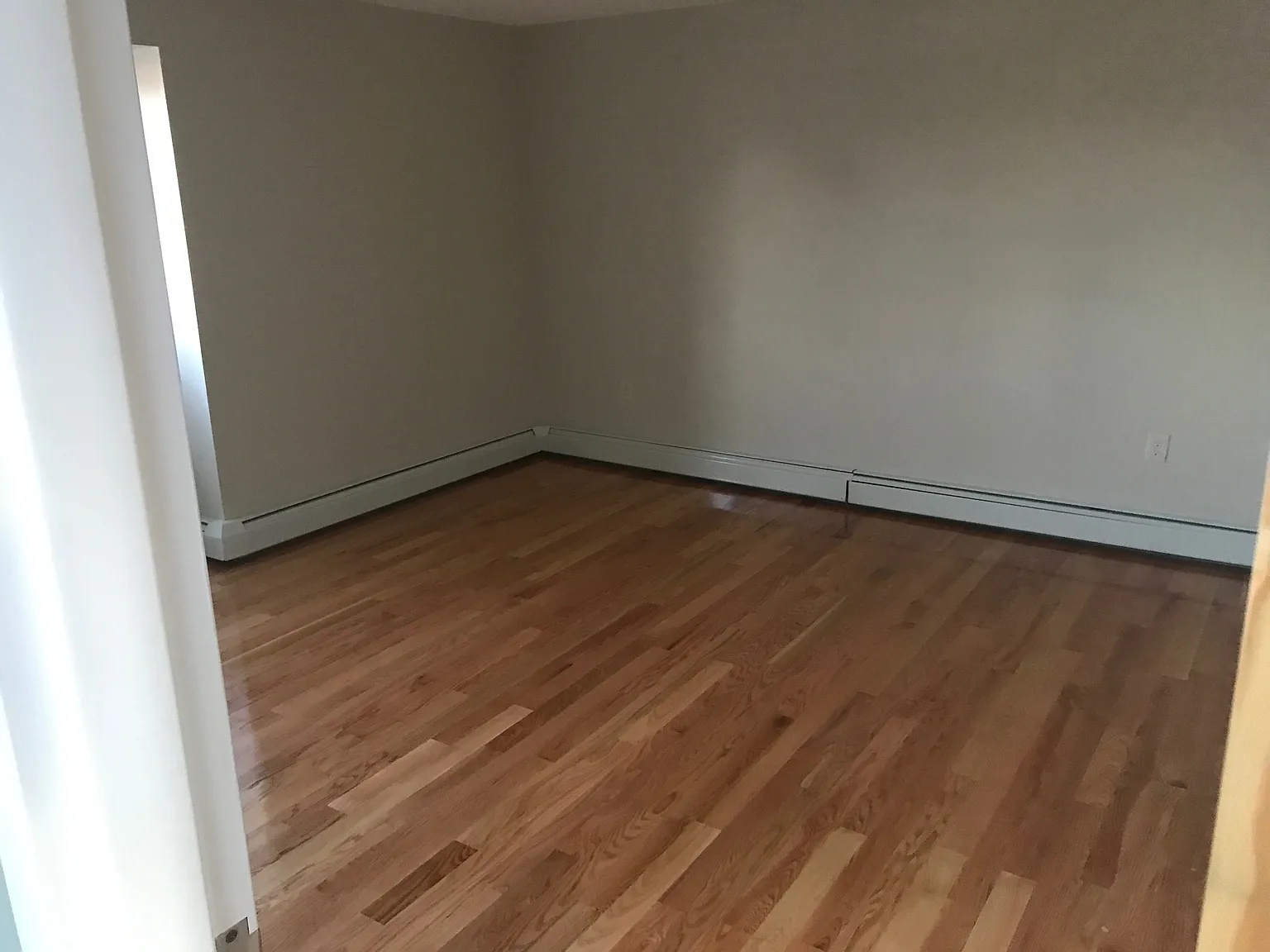 586 Massachusetts Avenue — Photo 2