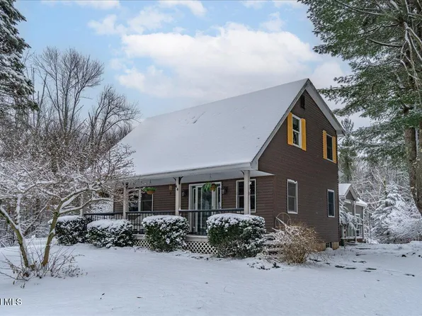 44 S Long Pond Road, Grafton, NY 12052