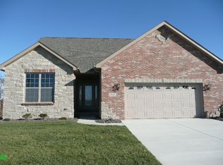 1608 New Brunswick Dr, Waterloo, IL 62298