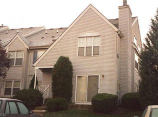 1808 Vroom Dr, Bridgewater, NJ 08807