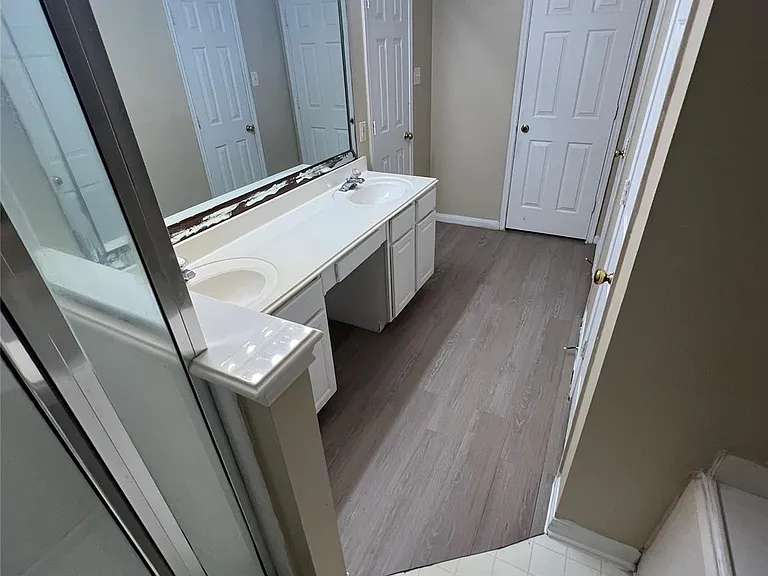 4018 Longway Estates Ct — Photo 13