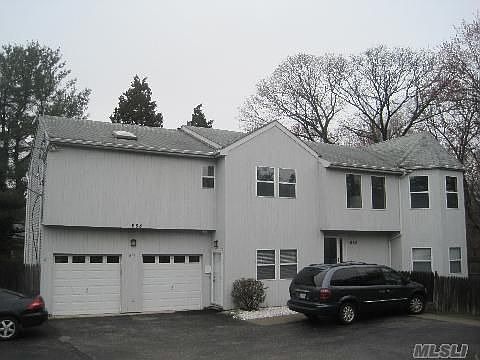 1st image of 688 Smithtown Byp