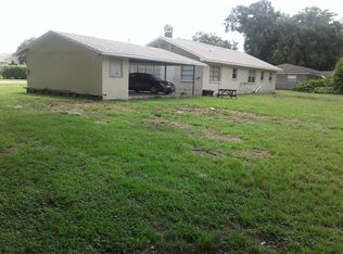 1032 Mount Carmel Rd, Brandon, FL 33511