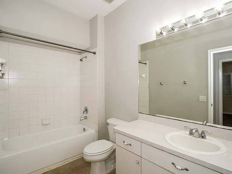 15819 Stags Leap Dr — Photo 15