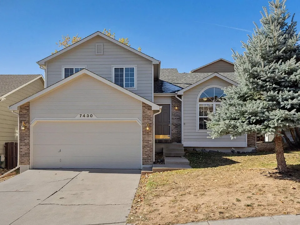 7430 Julynn Rd