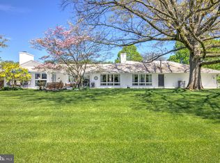 1800 Fieldcrest Rd, Lebanon, PA 17042