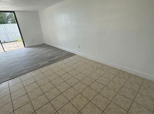 717 SW 75th St APT 101, Gainesville, FL 32607