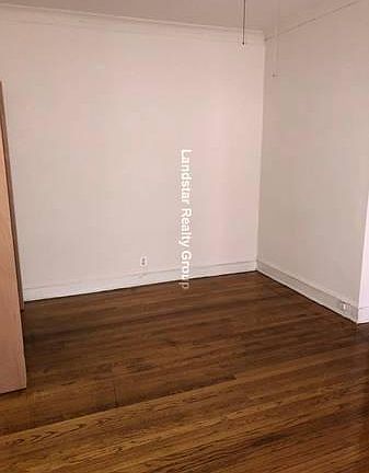 2nd image of 6347 N Magnolia Ave APT M1