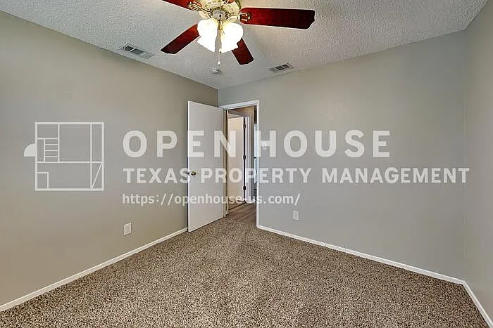 6437 Highview Ter — Photo 15