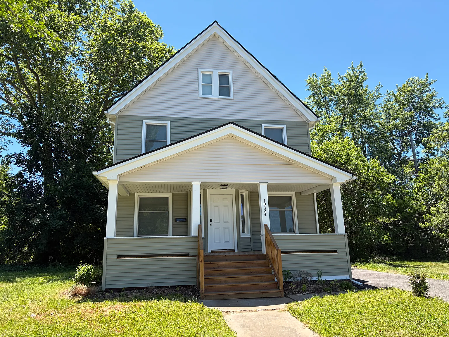 5 bed, 2.5 bath, $2,650 — Photo 1