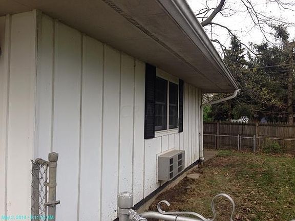 2nd image of 3477 Vienna Ct