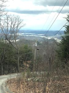 535 Wallen Ln E, Thorn Hill, TN, 37881