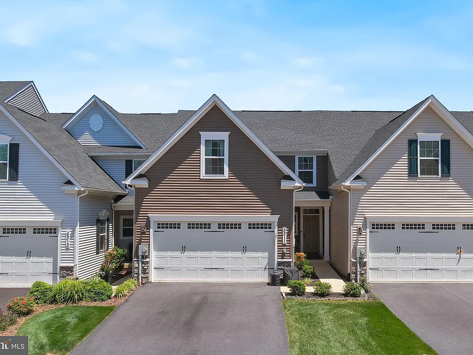 5311 Crape Myrtle Dr