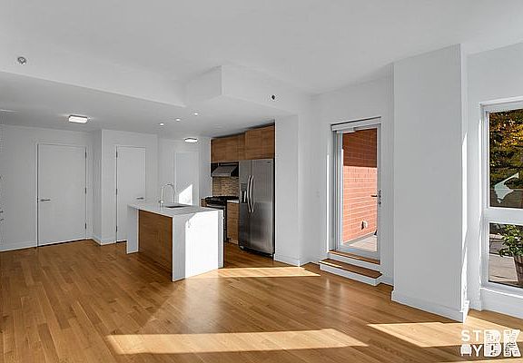 4th image of 333 Greene Ave APT 2E