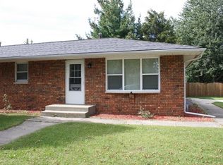 600 S Di Paolo Dr APT B, Coal City, IL 60416