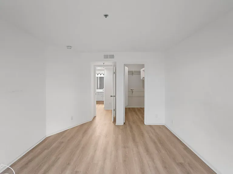 5805 Oak Bend Ln #208 — Photo 10