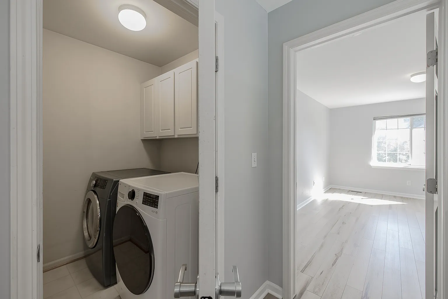 3 bed, 1615 sqft, $2,900 — Photo 2