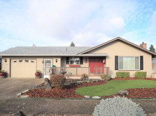 2388 9th St, Springfield, OR 97477