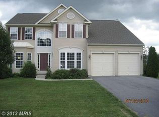 54 Ripe Berry Ln, Martinsburg, WV 25403