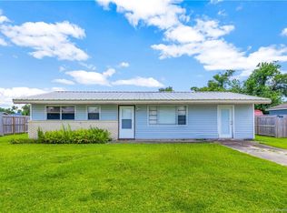 409 Bowmer Ln, Sulphur, LA 70663