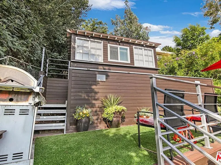 3200 Primera Ave — Photo 27