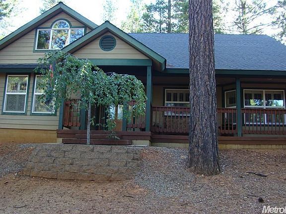 2nd image of 3081 Rolling Hills Dr