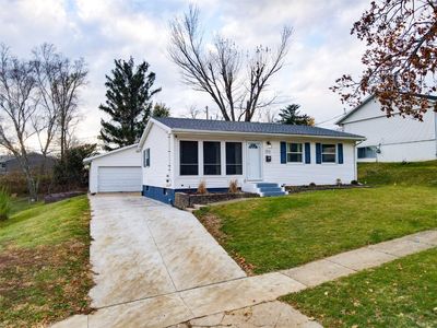 912 Cheyenne Rd NW, Cedar Rapids, IA, 52405
