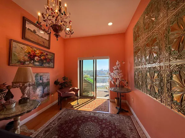 102 Ogden Avenue image 21 of 33