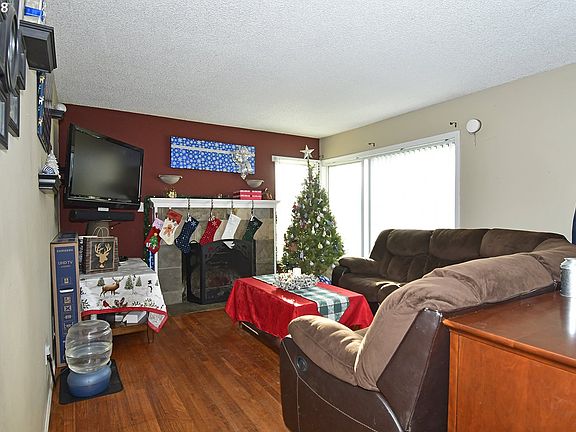 5th image of 3201 NE 119th Ave
