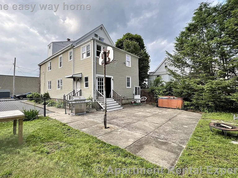 10 Winchester Ct — Photo 21