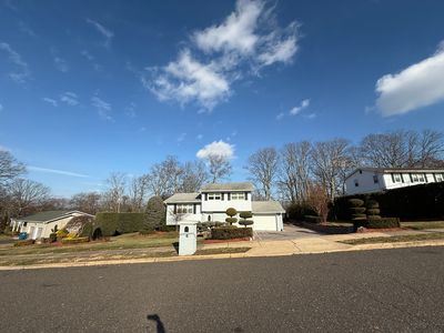 6 Upper Pennsylvania Ave, Jackson, NJ, 08527