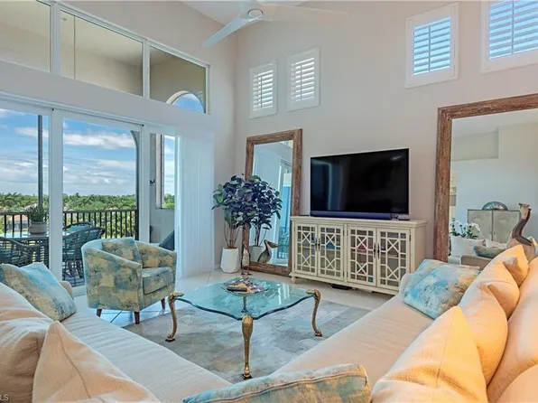 1590 Clermont DR #K-403, NAPLES, FL 34109
