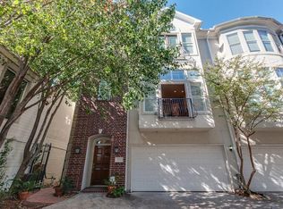 824 Stuart St, Houston, TX 77006