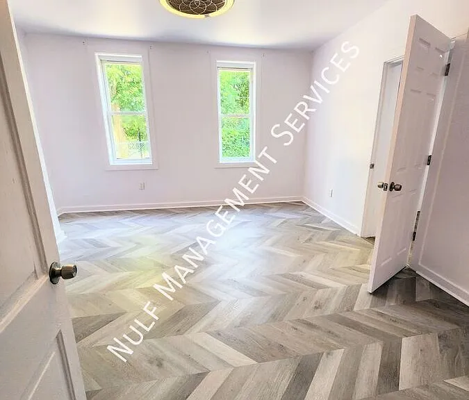 3513 Penn Ave #3 — Photo 7