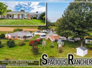 1868 Snydersburg Rd, Westminster, MD 21157