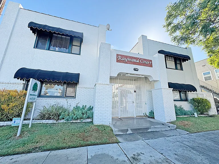716 Raymond Ave #11 — Photo 2