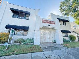 716 Raymond Ave