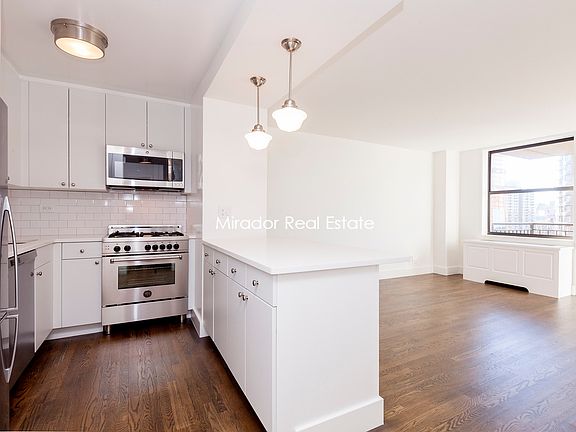 4th image of 330 E 39th St APT 25A
