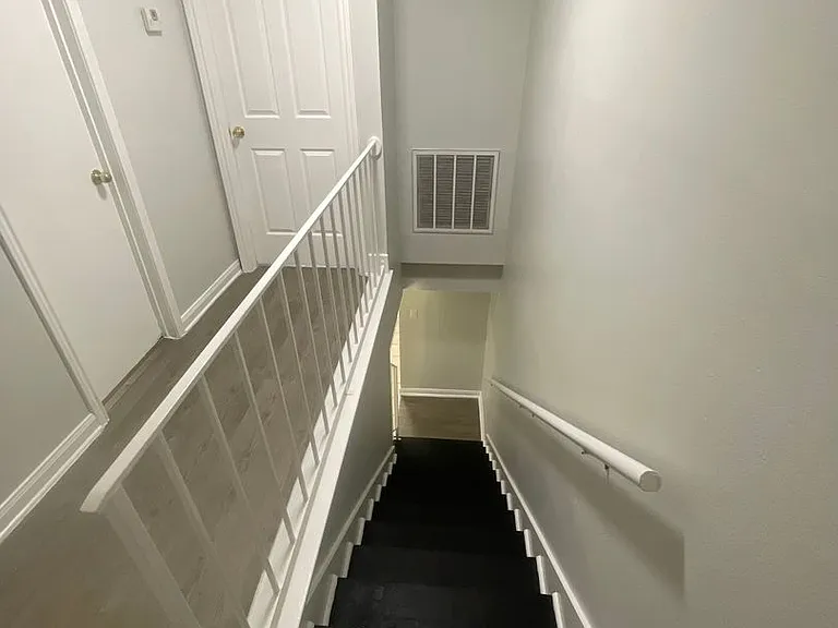 100-103 Sandra Del Mar Dr — Photo 11