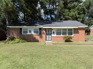 724 Sandra St, Montgomery, AL 36105