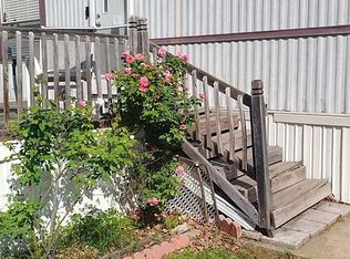 63 Los Robles St, Arlington, TX 76006