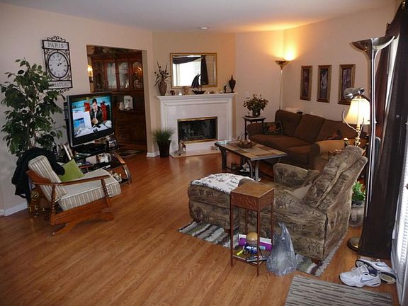 3rd image of 258 Allegro Ln #258